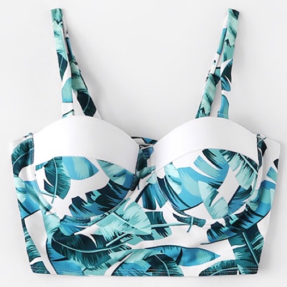 Swimsuit top - Picture 1 of 6